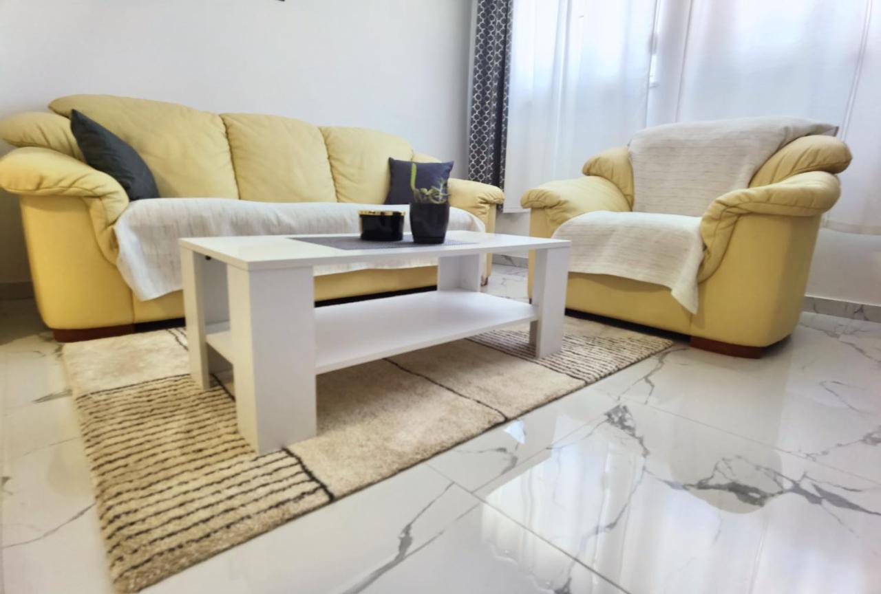 Apartments Andrea Сплит Экстерьер фото