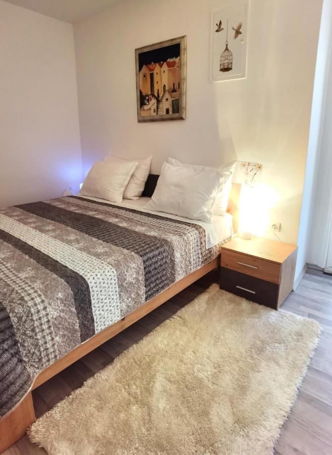 Apartments Andrea Сплит Экстерьер фото
