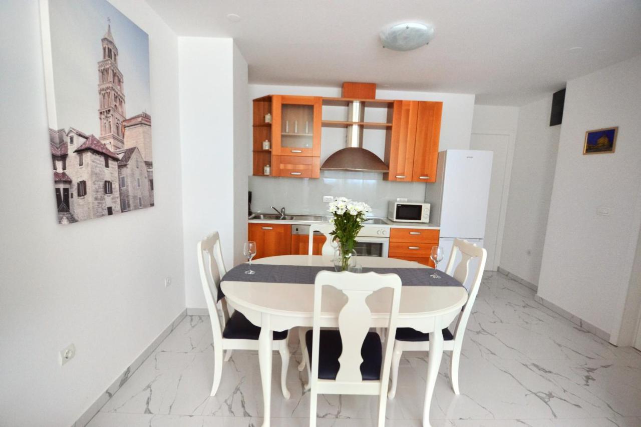 Apartments Andrea Сплит Экстерьер фото